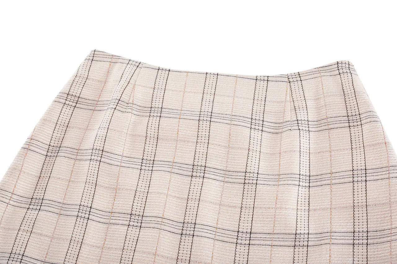 A-Line Wrapped Skirt in  Plaid Checks