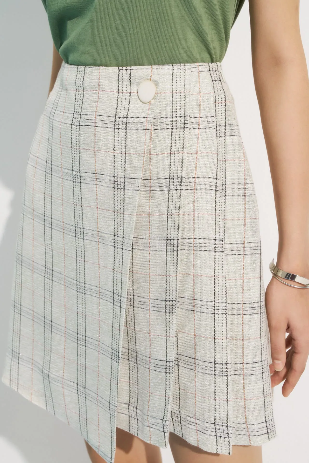 A-Line Wrapped Skirt in  Plaid Checks