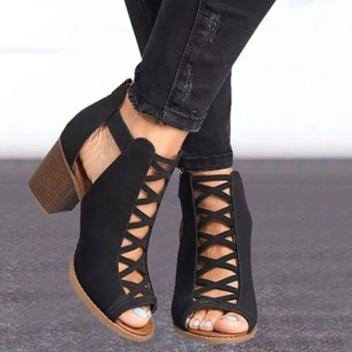 Eulalie - Strappy Sandals with Chunky Heel