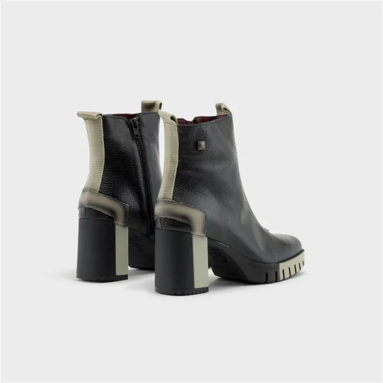 Jose Saenz Luz Bootie G155