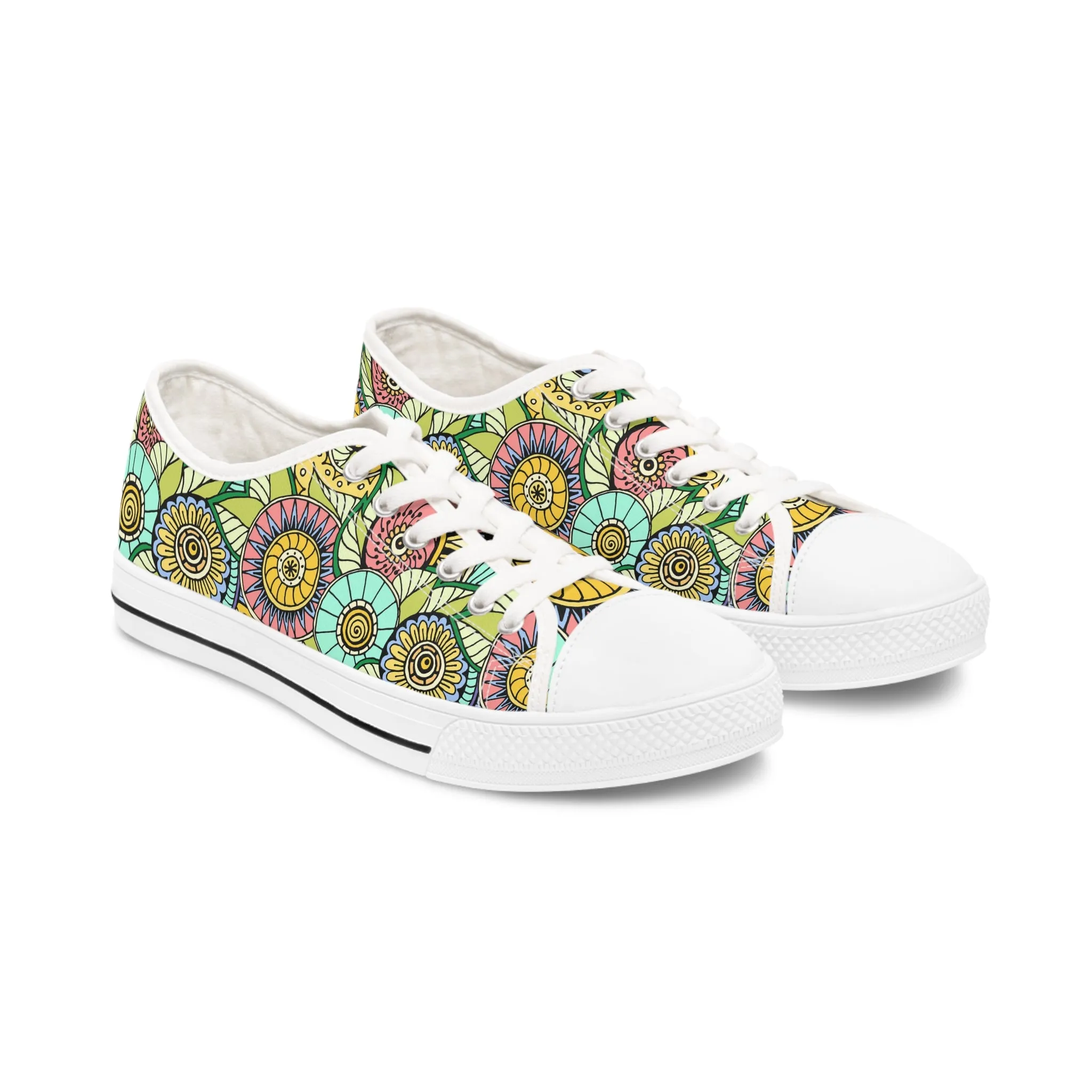 Seamless Flowers Women's Low Top Sneakers