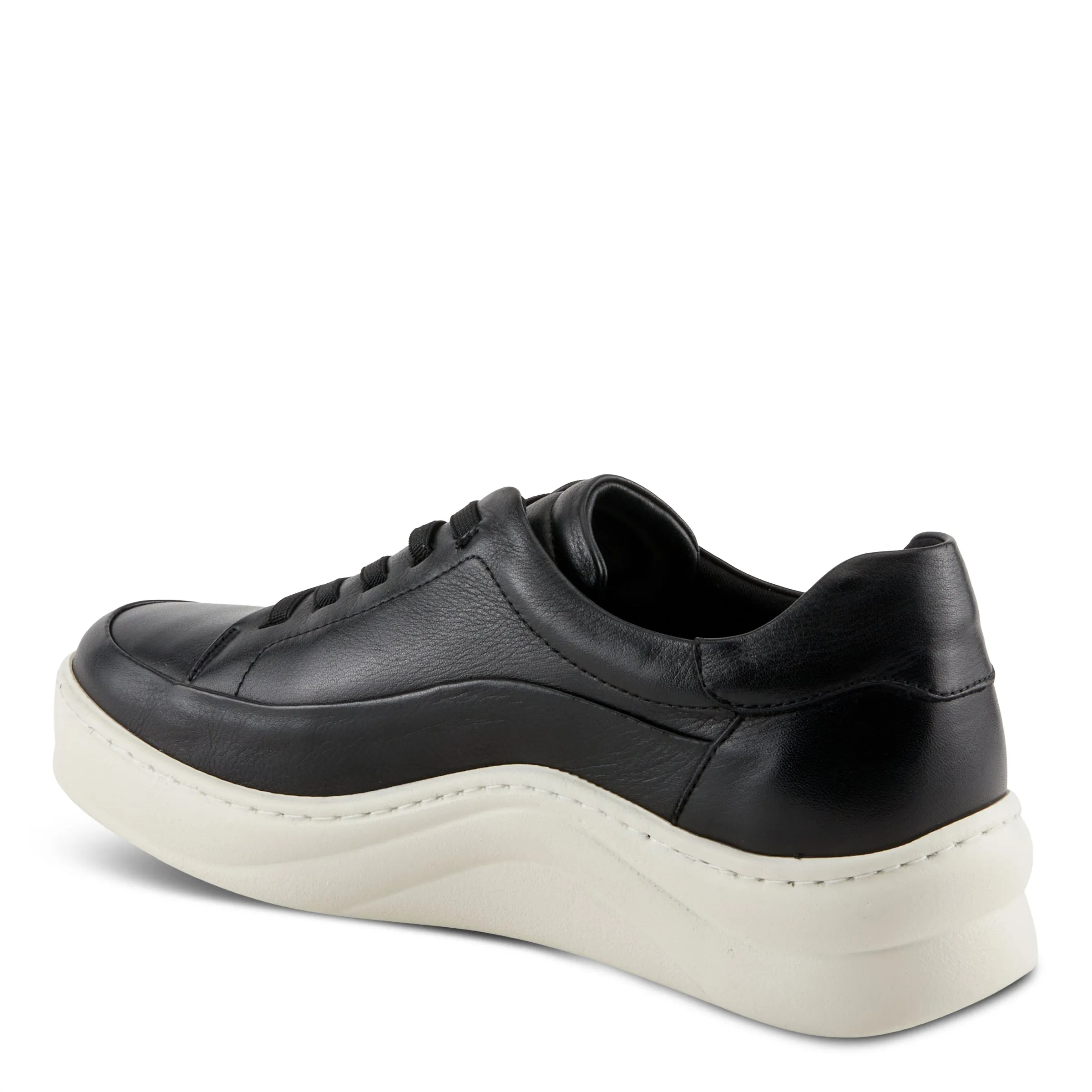 SPRING STEP DEATON SNEAKERS