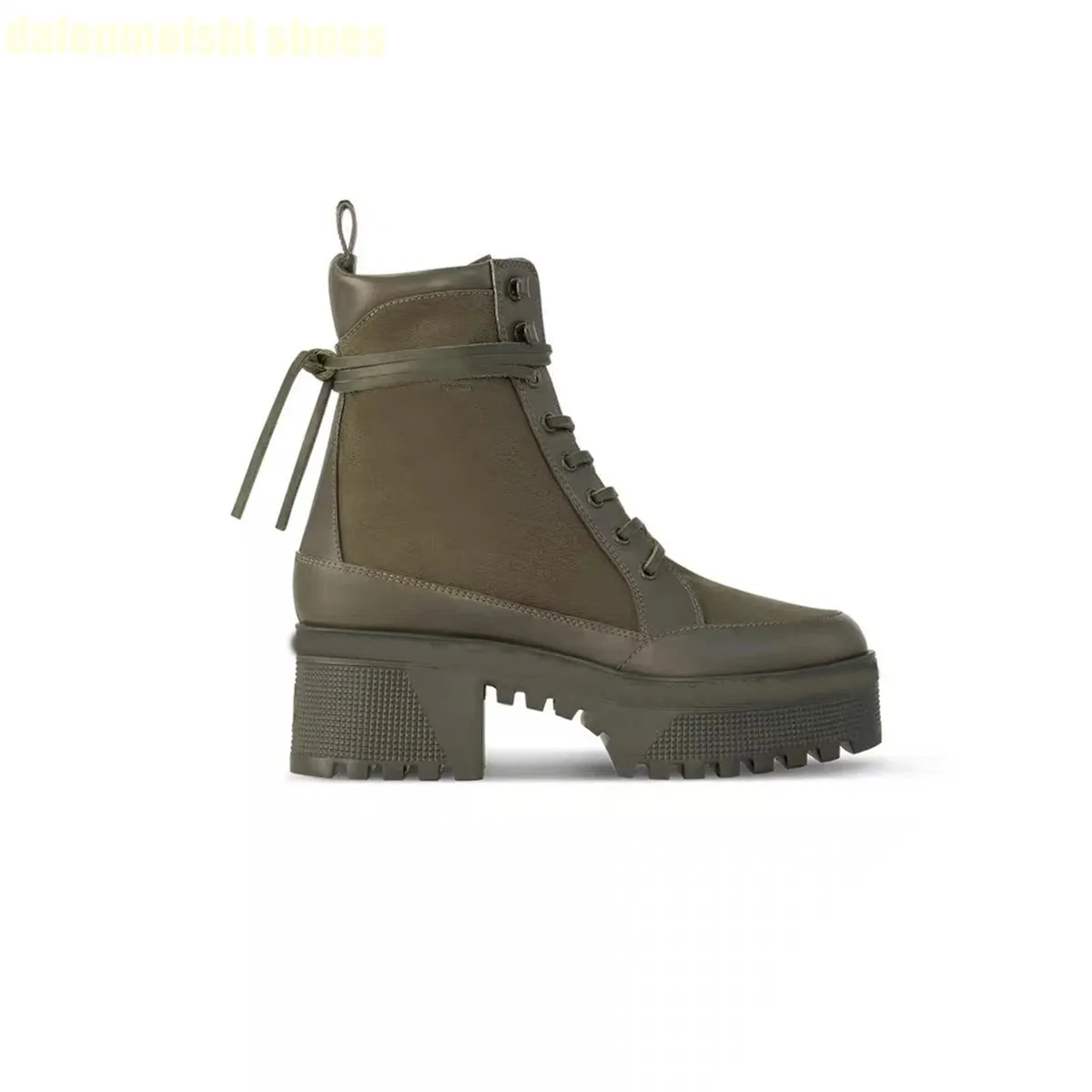 Water Resistant Leather/Canvas Boots